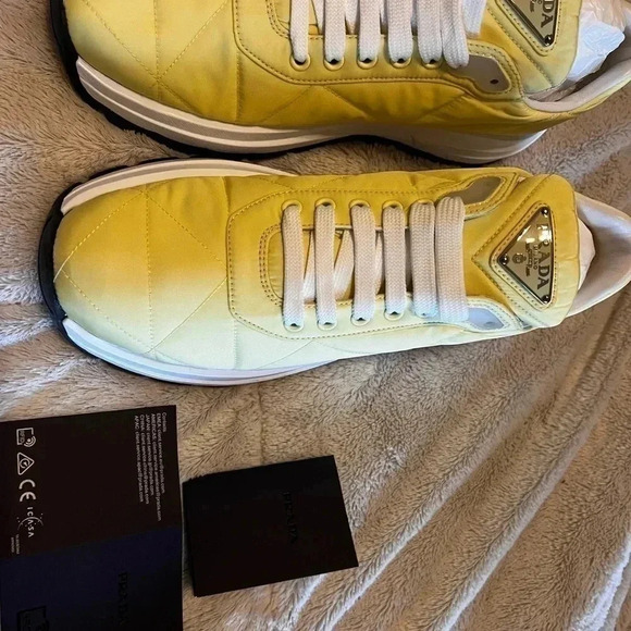 PRADA  authentic nylon pluma  size 40 the “ calzature donna “  narciso color - Picture 12 of 15